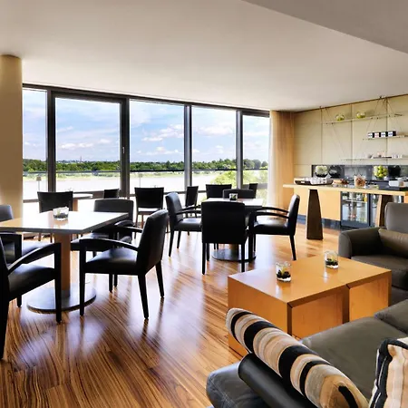 Szálloda Hyatt Regency 5*